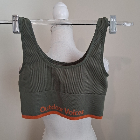 Outdoor Voices Seamless Longline Set In Tea Tree Size Small - Full Set - Picture 3 of 7